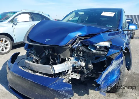 2022 Tesla Model Y Performance Dual Motor All-Wheel Drive from USA, damaged, VIN 7SAYGDEF7NF401057